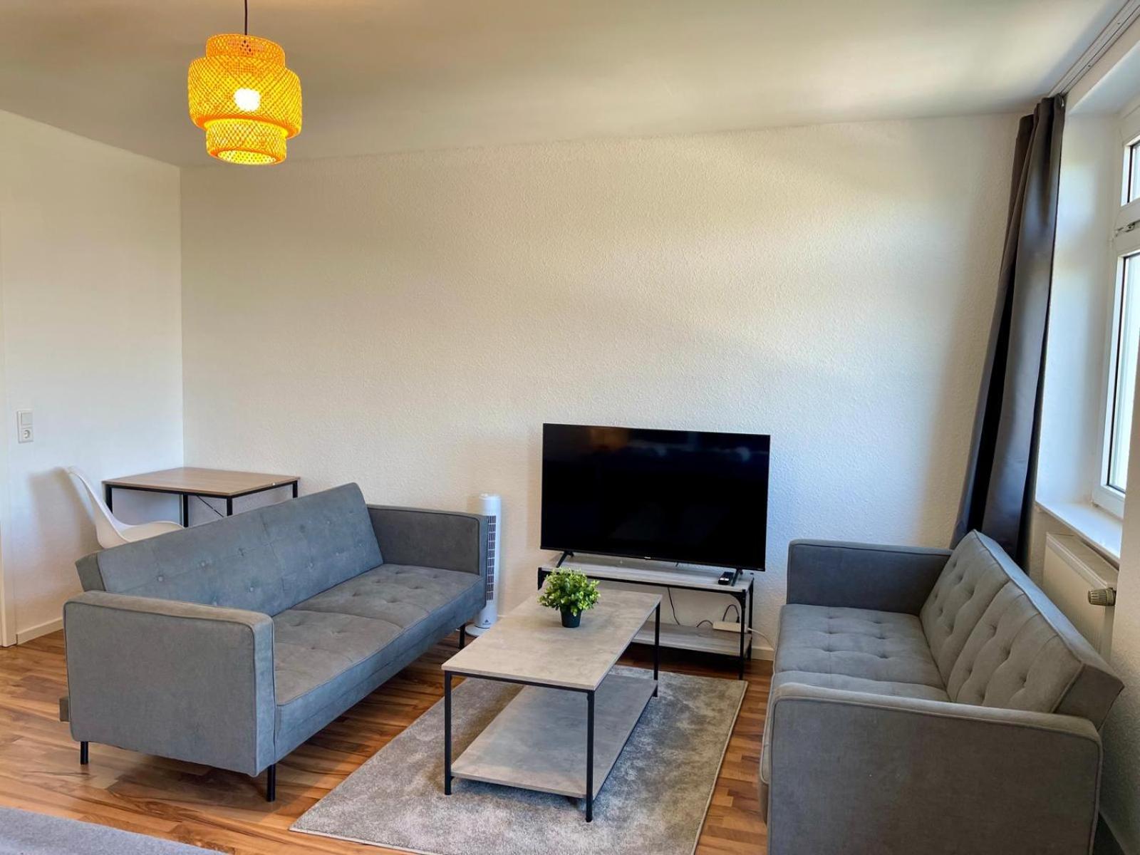 Raha Apartments - Ihr Komfortables Zuhause - Garten - Vollausstattung - Balkon - Parkplatz Kassel Bagian luar foto